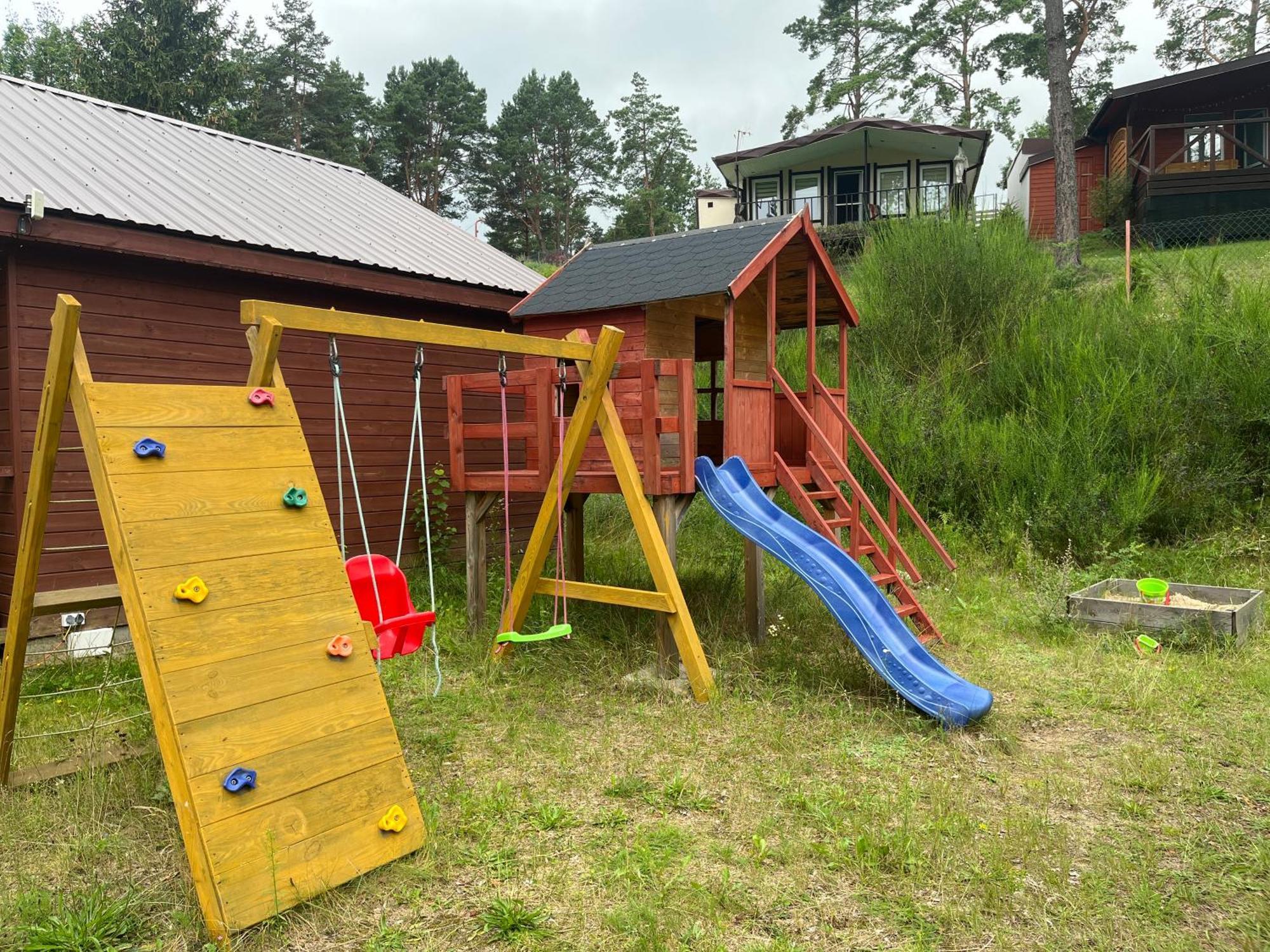 Ostoja na wzgórzu Hotel Swieszyno  Exterior foto